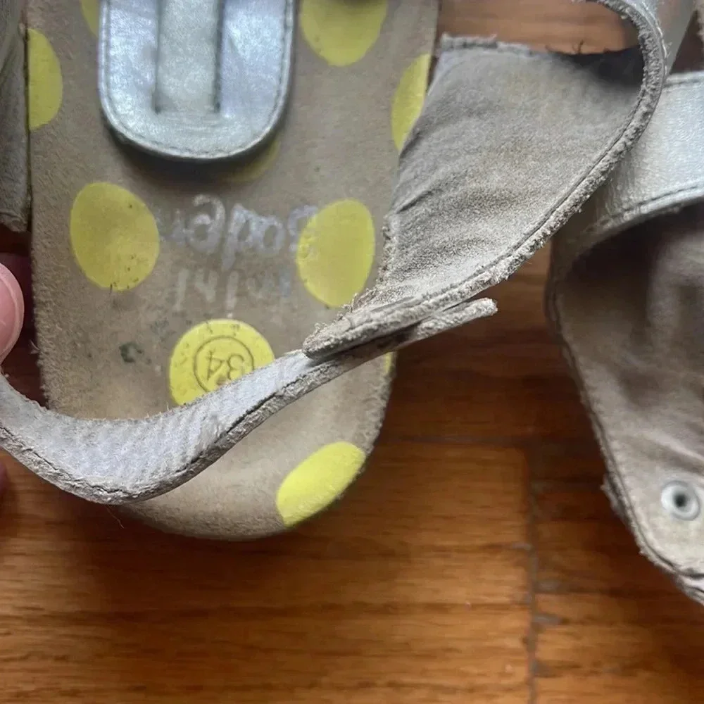 Mini Boden silver sandals size 34 (equivalent 3M)